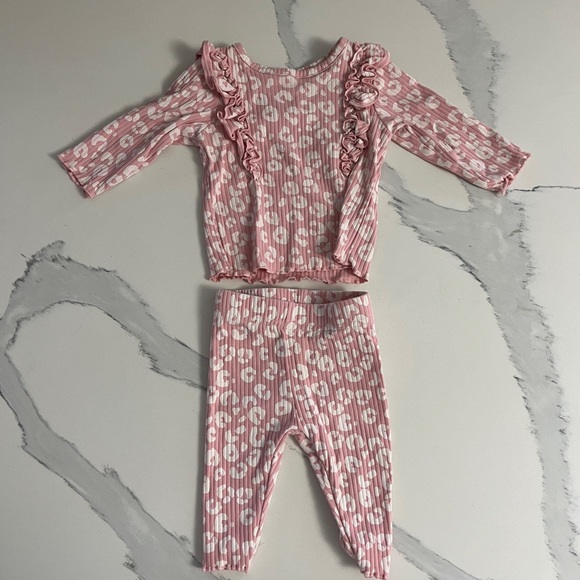 George 0-3m Matching Set - Picture 2 of 4